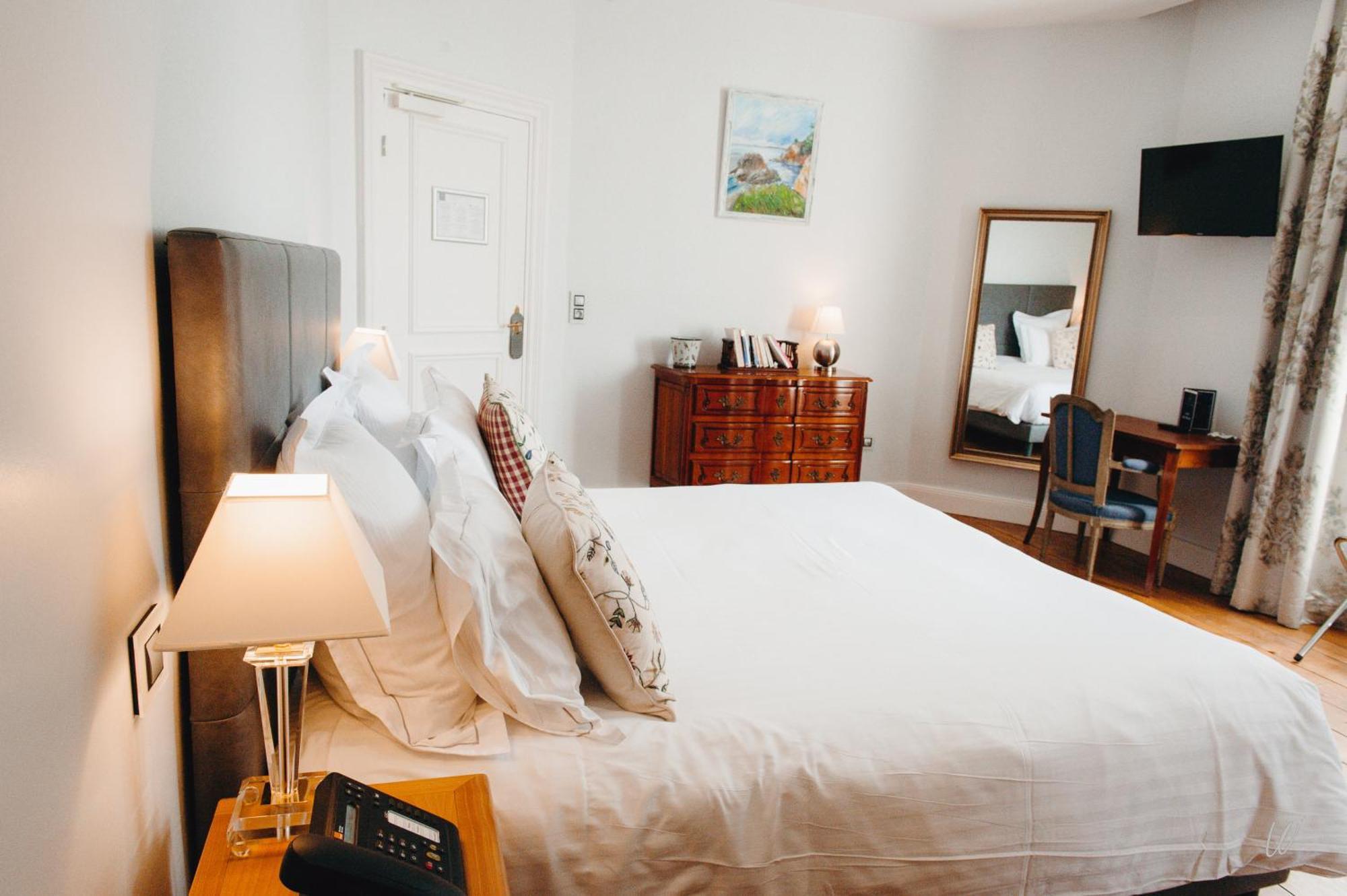 Hotel Chateau De La Marliere Fourmies ภายนอก รูปภาพ