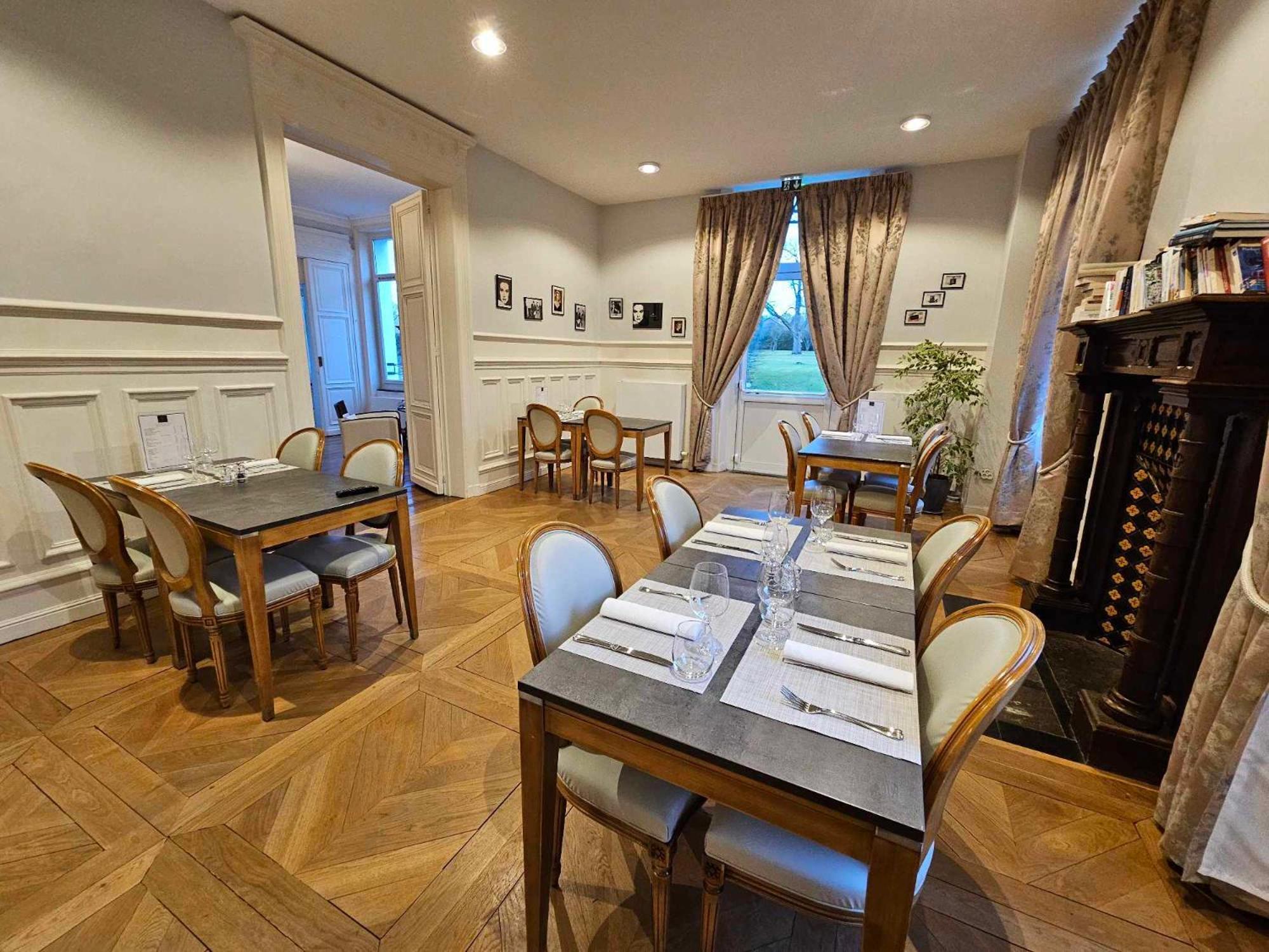 Hotel Chateau De La Marliere Fourmies ภายนอก รูปภาพ